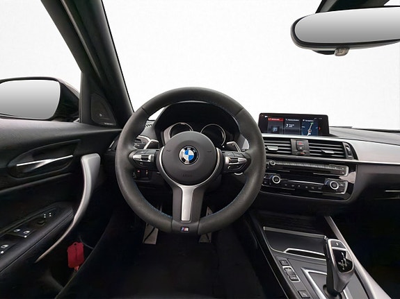 BMW M140i 13 of 30