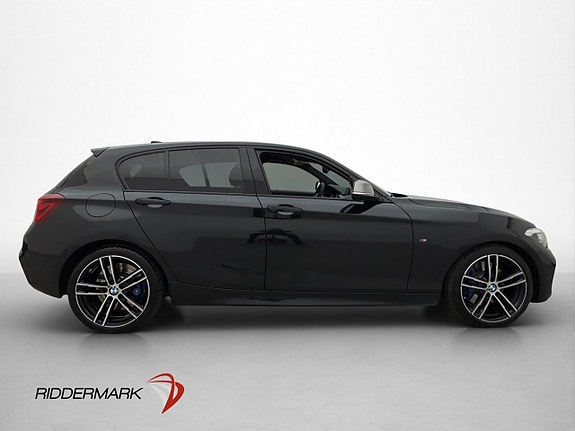 BMW M140i 9 of 30
