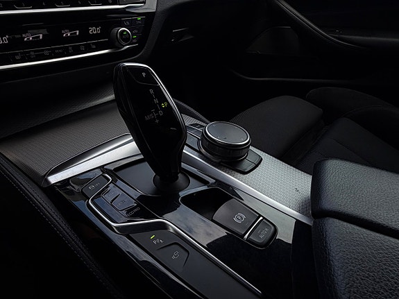 BMW 520d 18 of 23