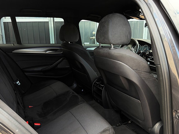BMW 520d 12 of 23