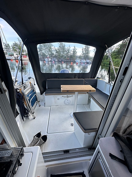 Jeanneau Merry Fisher 695 – 2017 (Yamaha Edition & Fullutrustad) 8 of 9