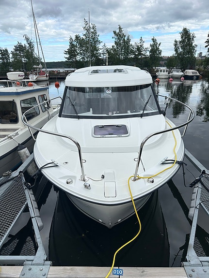 Jeanneau Merry Fisher 695 – 2017 (Yamaha Edition & Fullutrustad) 3 of 9