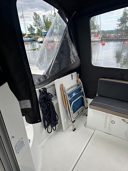 Jeanneau Merry Fisher 695 – 2017 (Yamaha Edition & Fullutrustad) 4 of 9