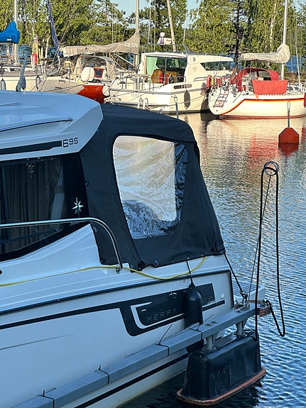 Jeanneau Merry Fisher 695 – 2017 (Yamaha Edition & Fullutrustad) 9 of 9