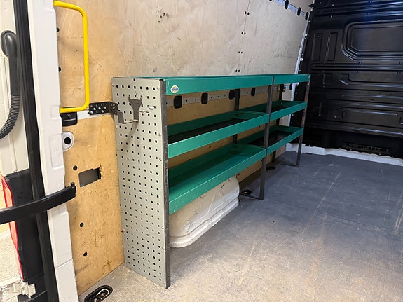 Volkswagen Crafter 5 of 15