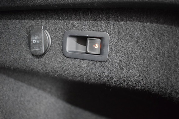 Volkswagen Passat 7 of 23
