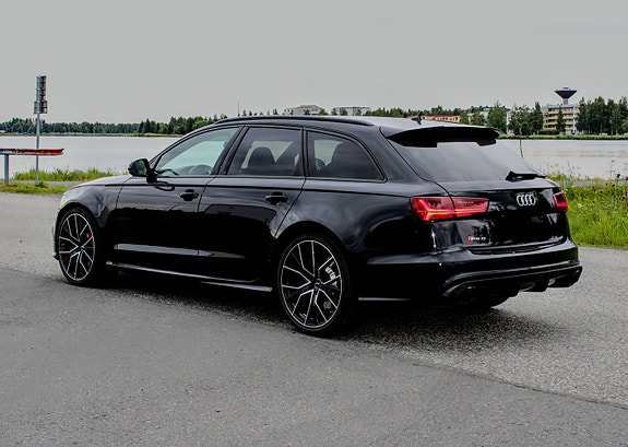 Audi RS6 4 of 6