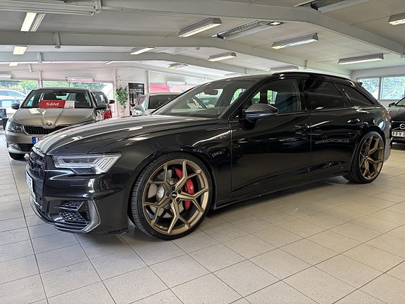 Audi S6 2 of 26