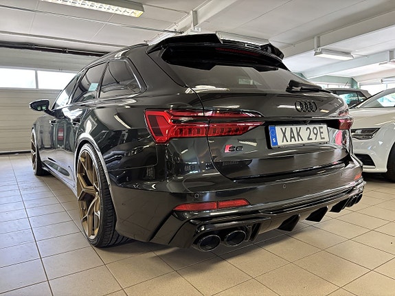 Audi S6 5 of 26