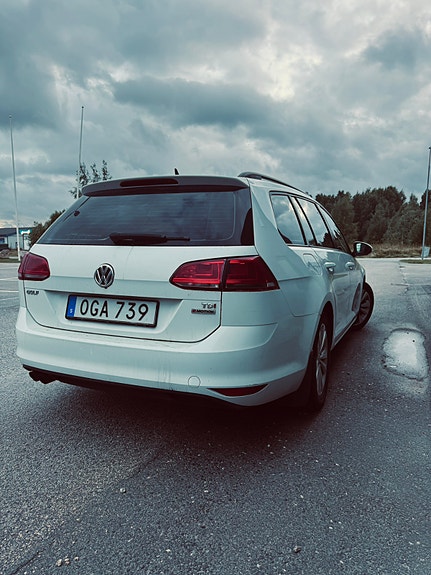 Volkswagen Golf VII 4 of 13