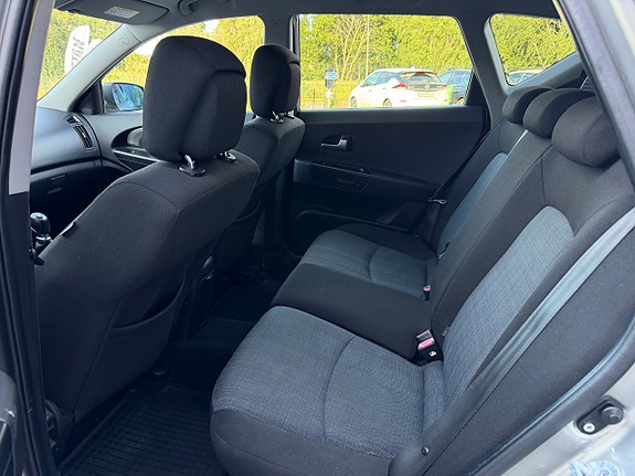 Kia Ceed 11 of 17