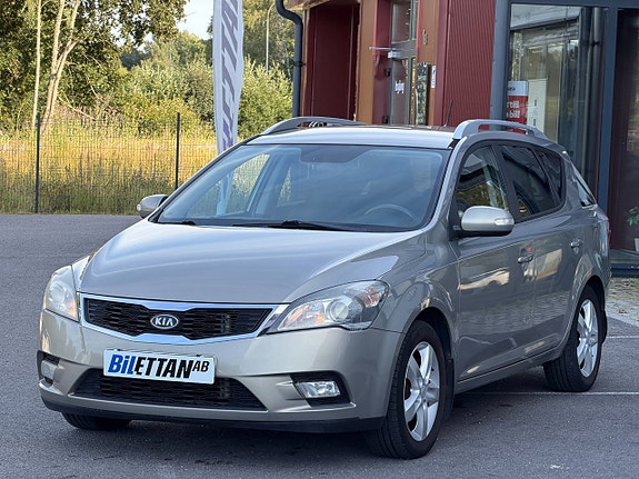Kia Ceed 4 of 17