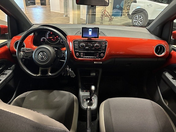 Volkswagen UP! 12 of 20