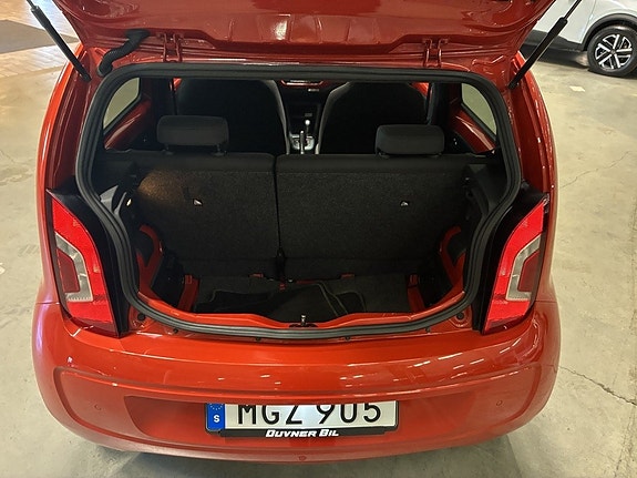Volkswagen UP! 20 of 20