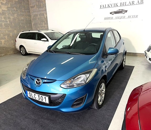 Mazda 2 2 of 19