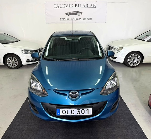 Mazda 2012
