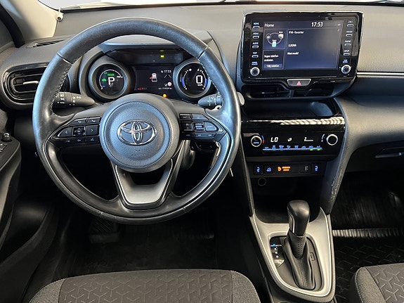 Toyota Yaris Cross 14 of 20