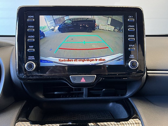 Toyota Yaris Cross 16 of 20