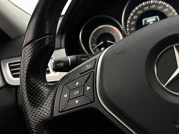 Mercedes-Benz E250 15 of 23