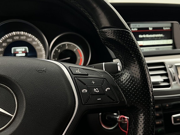 Mercedes-Benz E250 16 of 23