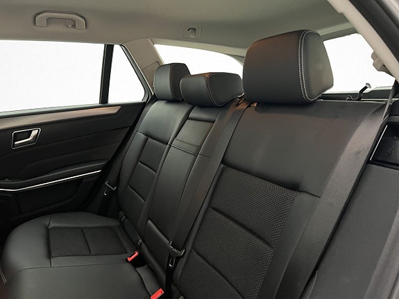 Mercedes-Benz E250 13 of 23