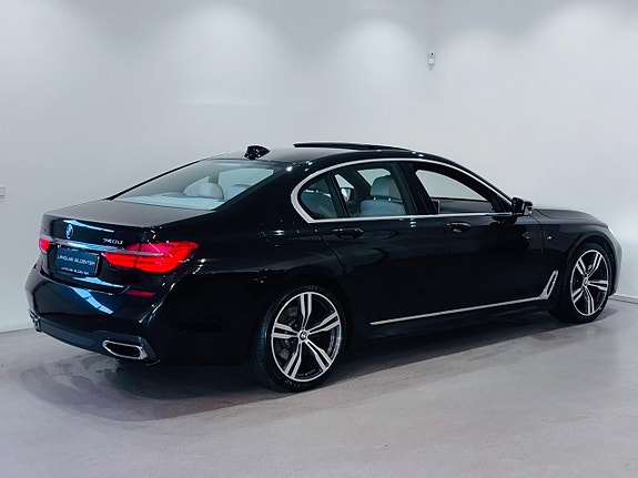 BMW 740d 29 of 29