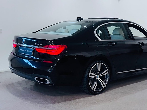 BMW 740d 28 of 29