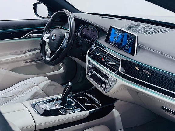 BMW 740d 5 of 29