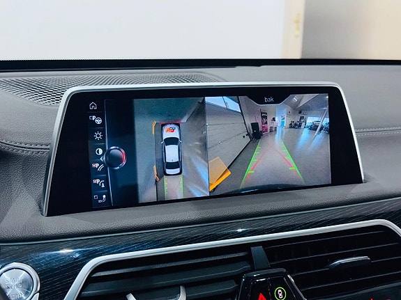 BMW 740d 23 of 29