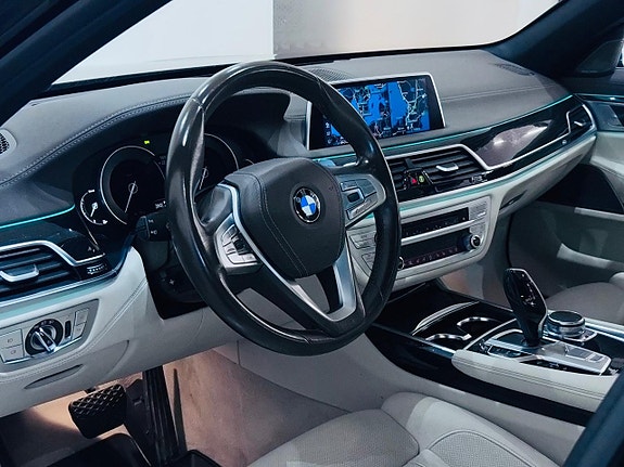BMW 740d 12 of 29