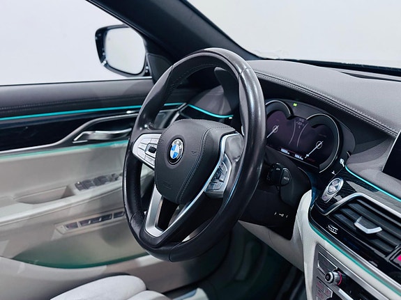 BMW 740d 4 of 29