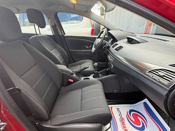 Renault Megane 5 of 8