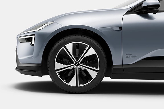 Polestar 4 10 of 20