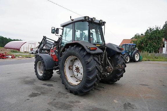 Inkommande Massey Ferguson 6180 BHH601 7 of 12
