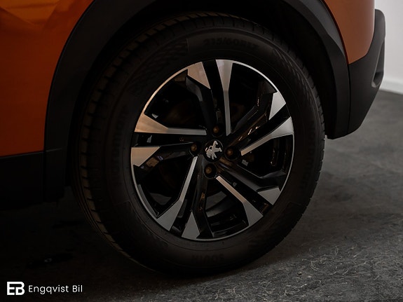 Peugeot e-2008 6 of 30