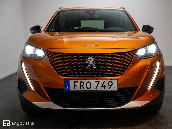 Peugeot e-2008 4 of 30