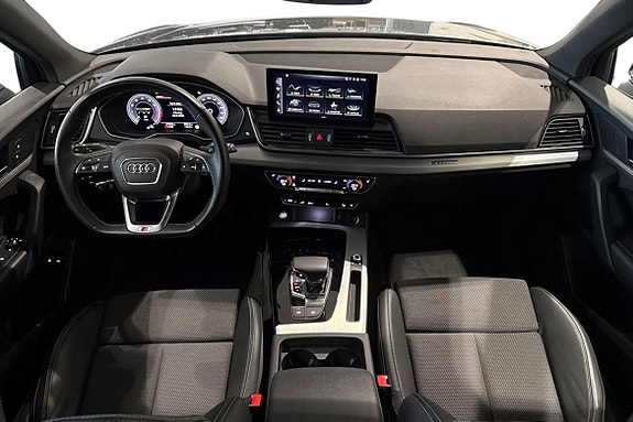 Audi Q5 12 of 27