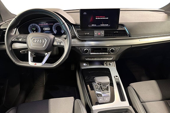 Audi Q5 7 of 15