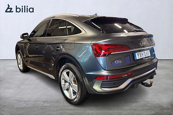 Audi Q5 2 of 15
