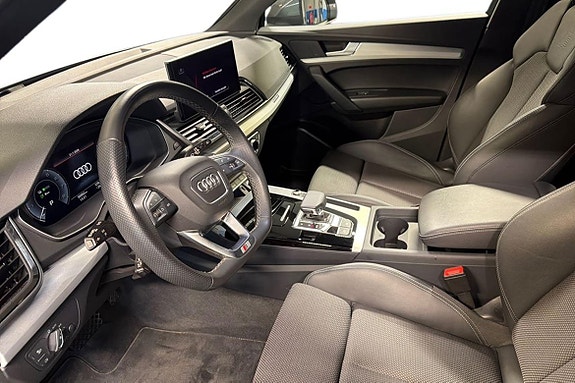 Audi Q5 10 of 15