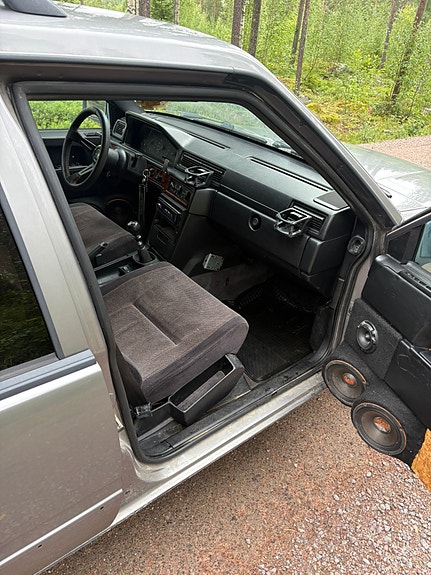 Volvo 940 6 of 8