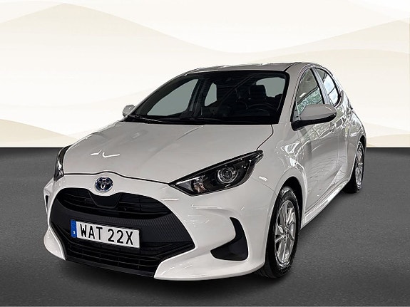 Toyota Yaris 19 of 19