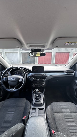 Ford Focus 6 of 8