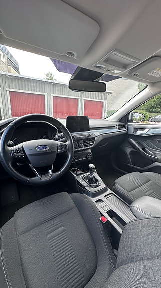 Ford Focus 7 of 8