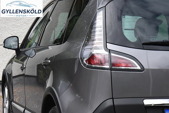 Renault Scenic XMod 6 of 16