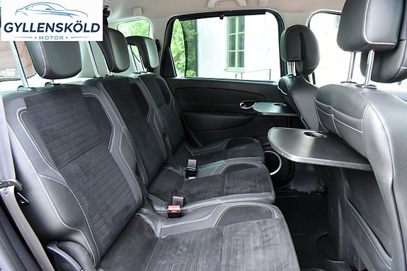 Renault Scenic XMod 14 of 16