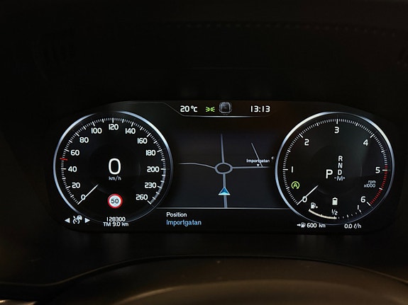 Volvo XC60 11 of 21