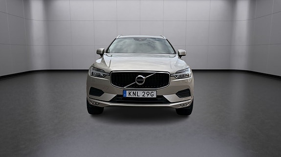 Volvo XC60 8 of 21