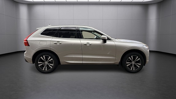 Volvo XC60 6 of 21