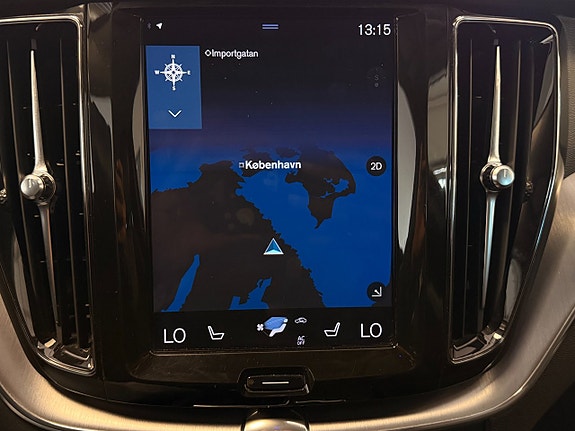 Volvo XC60 13 of 21